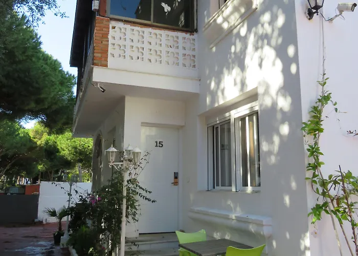Costa Aparthotel *